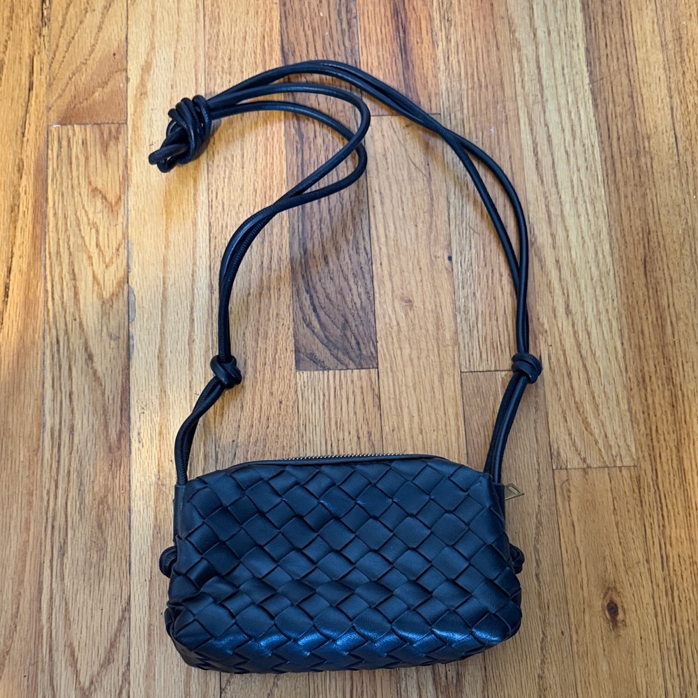 Vintage Black Woven Crossbody Bag